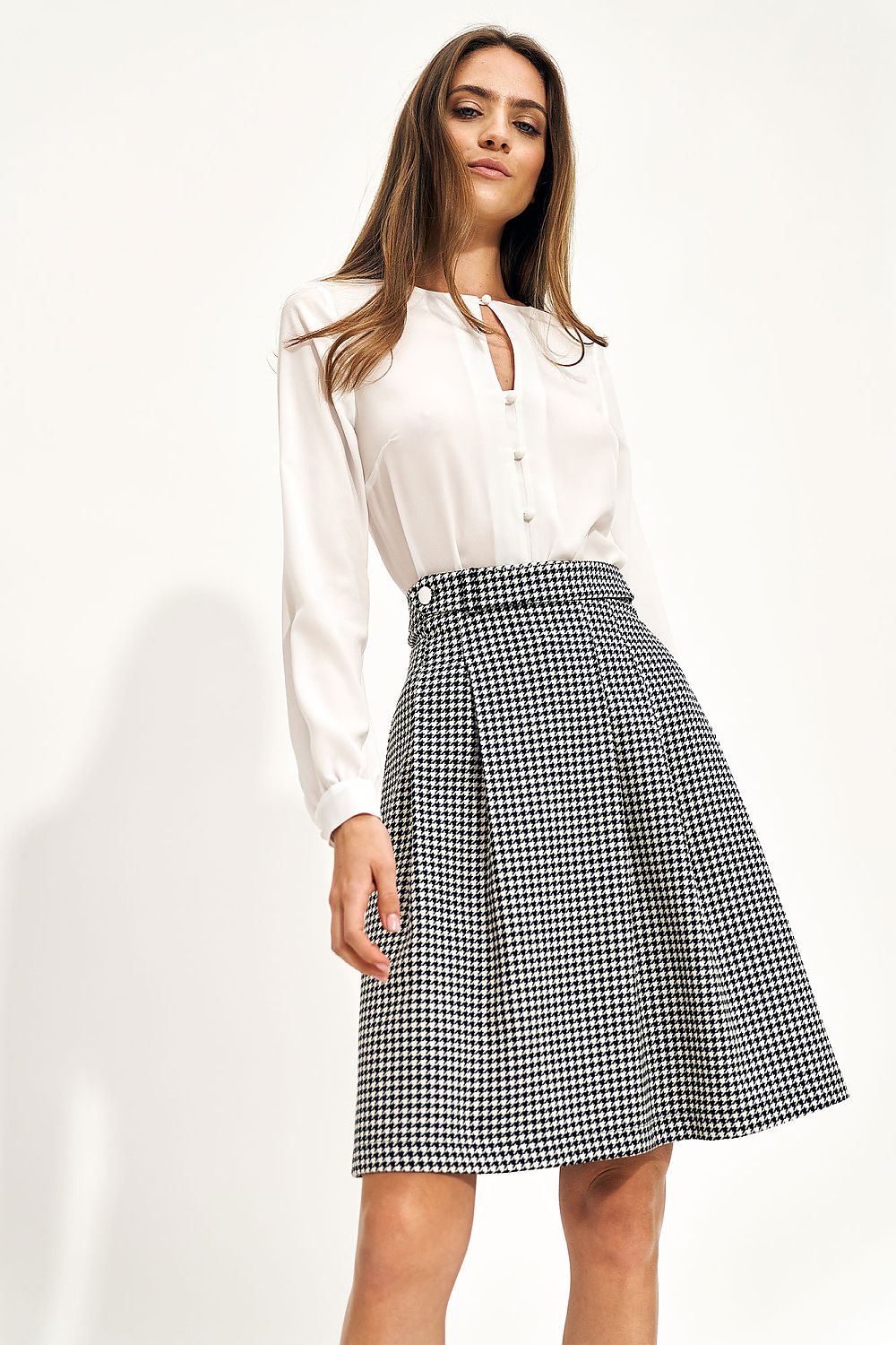  rok model 216884 Nife 