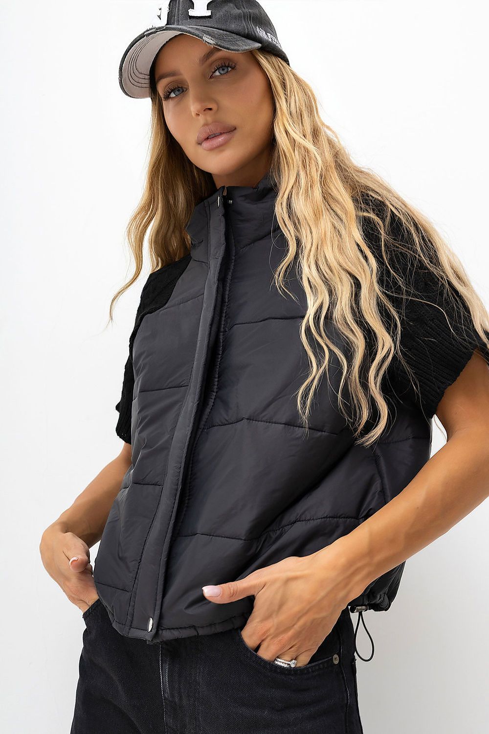  vest model 230878 Italy Moda 