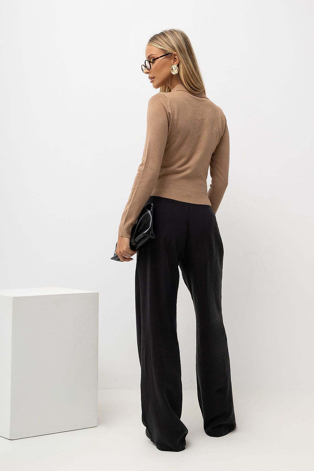  trui model 230907 Italy Moda 